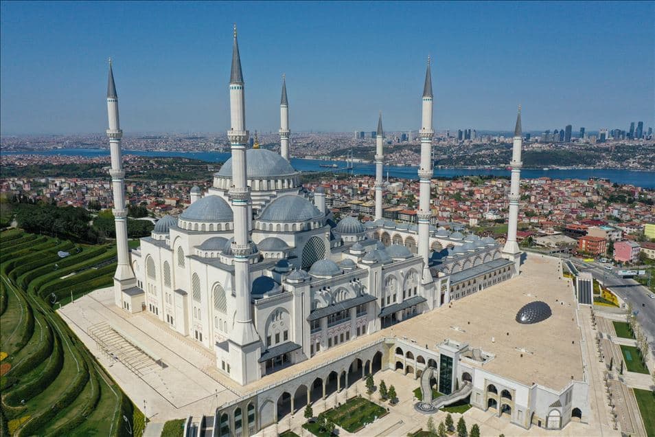 Cami Yarışları